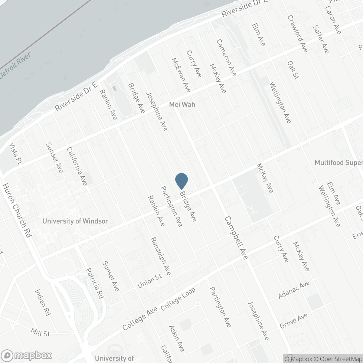 522 BRIDGE, Windsor, Ontario N9B 2M4